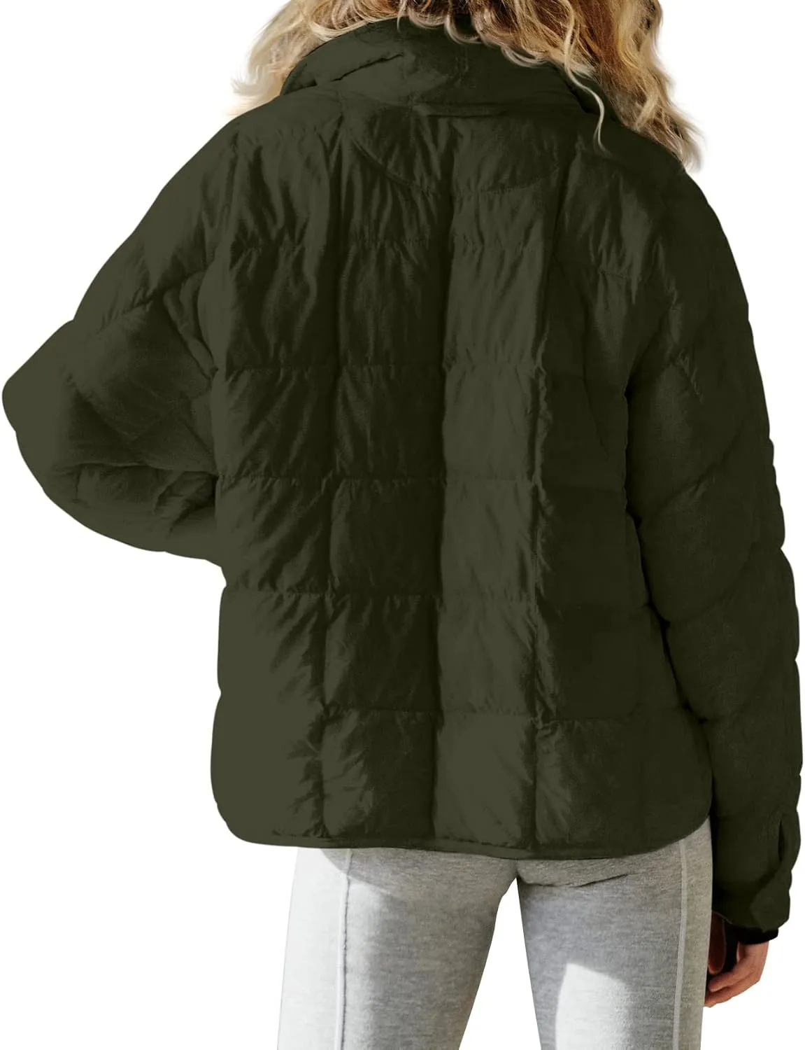 Aiopr Women's Oversized Lightweight Down Coat Long Sleeve Zip Packable Short Puffer Jackets