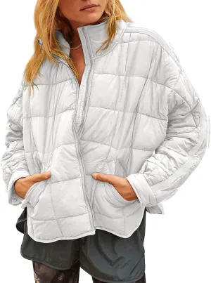 Aiopr Women's Oversized Lightweight Down Coat Long Sleeve Zip Packable Short Puffer Jackets