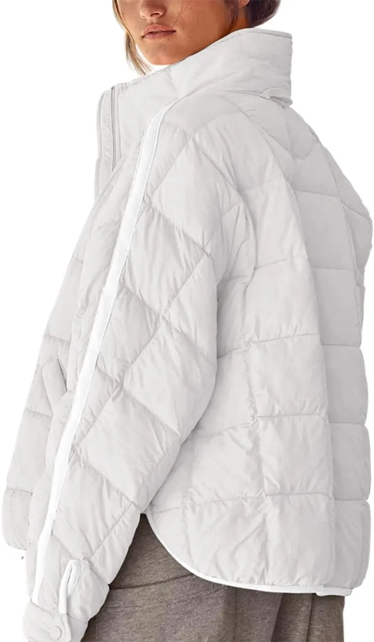 Aiopr Women's Oversized Lightweight Down Coat Long Sleeve Zip Packable Short Puffer Jackets