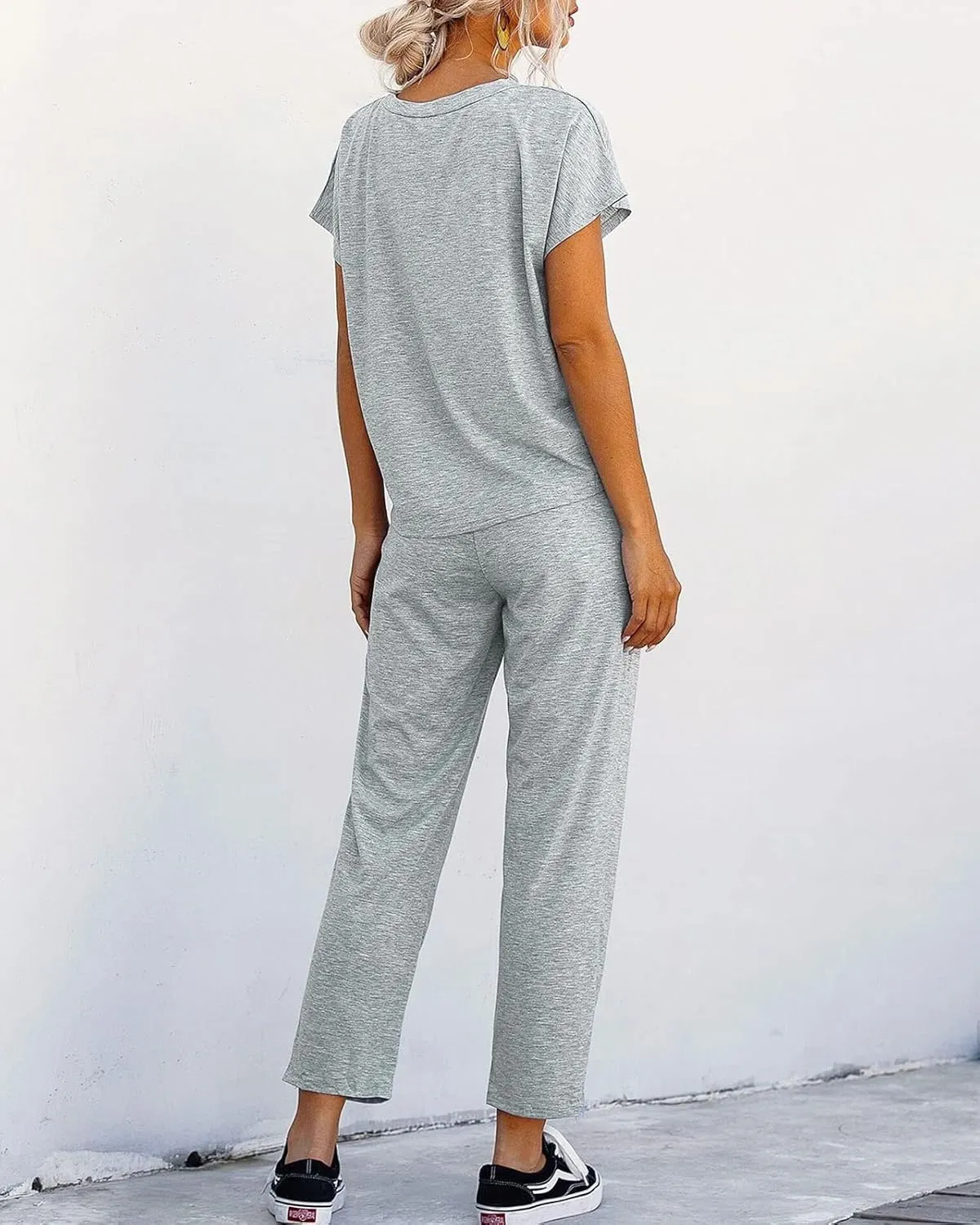 Eurivicy Women's 2 Piece Outfits Sets Casual Short Sleeve Crewneck T-Shirts and Pocketed Jogger Pants Summer Tracksuit Set