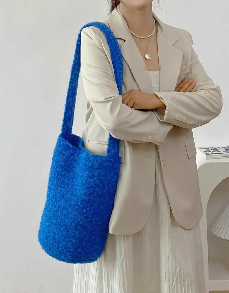 Hobo Bags for Women Bucket Bag Crossbody Bag Soft Fuzzy Bag Slouchy Shoulder Bag Work Bag Fall Handbags for Women 2024