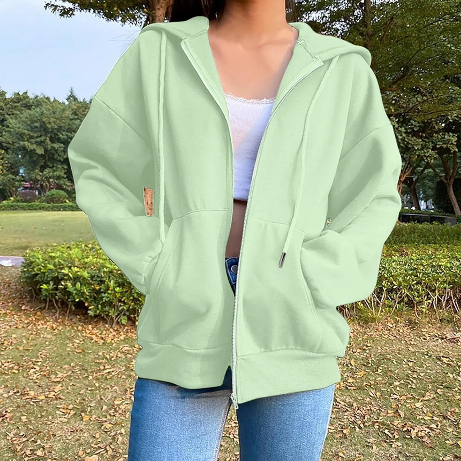 Hoodies for Women Zip up Lightweight Cute Hooded Sweatshirts Drawstring Casual Long Sleeve Jackets 2024 Fall Outfits