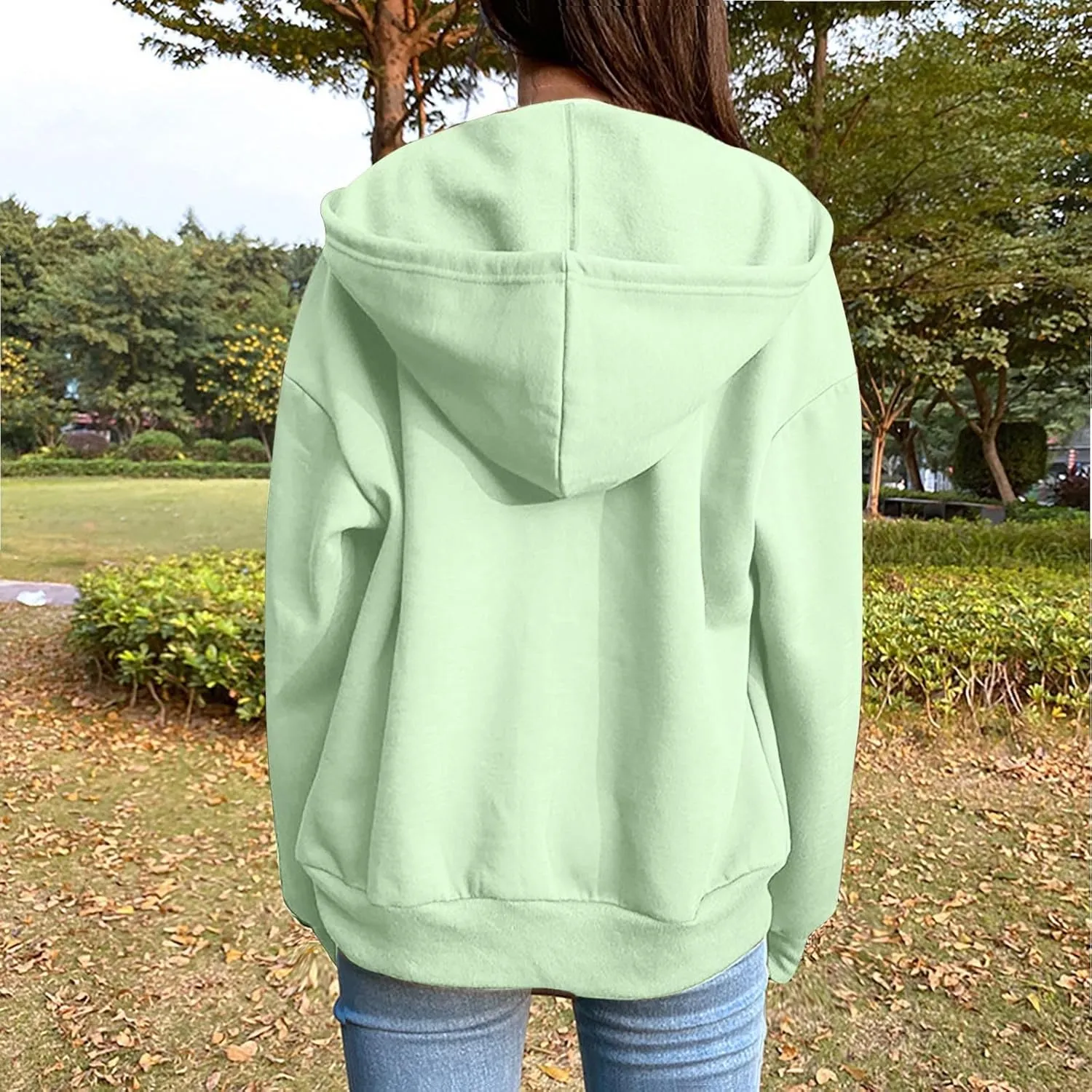 Hoodies for Women Zip up Lightweight Cute Hooded Sweatshirts Drawstring Casual Long Sleeve Jackets 2024 Fall Outfits