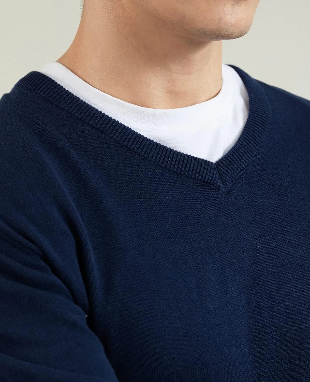 QUALFORT Mens 100% Cotton V Neck Sweaters Casual Knitted Pullover Sweater