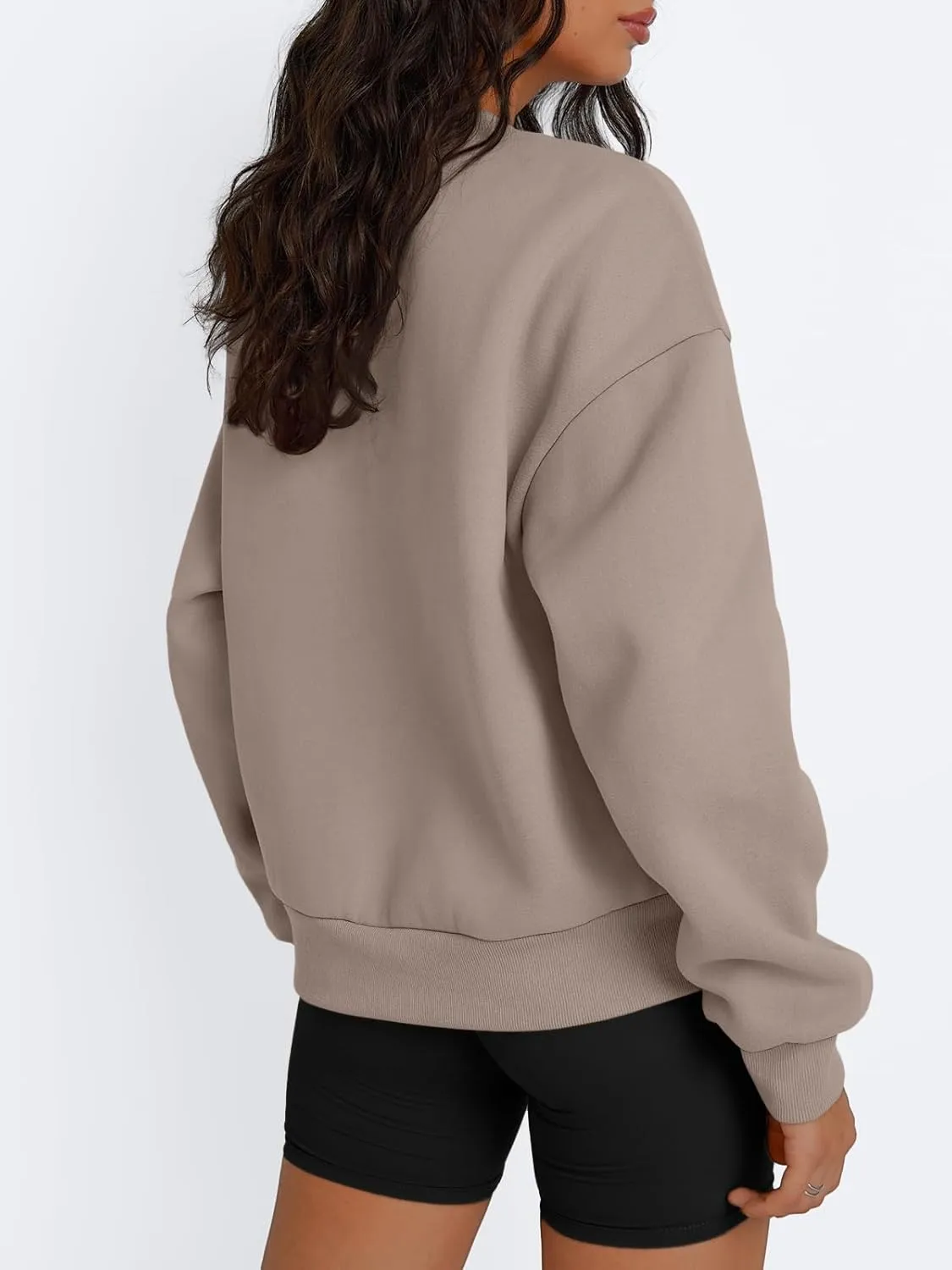 Trendy Queen Womens Crewneck Sweatshirts Casual Pullover Long Sleeve Shirts Fall Fashion 2025 Clothes