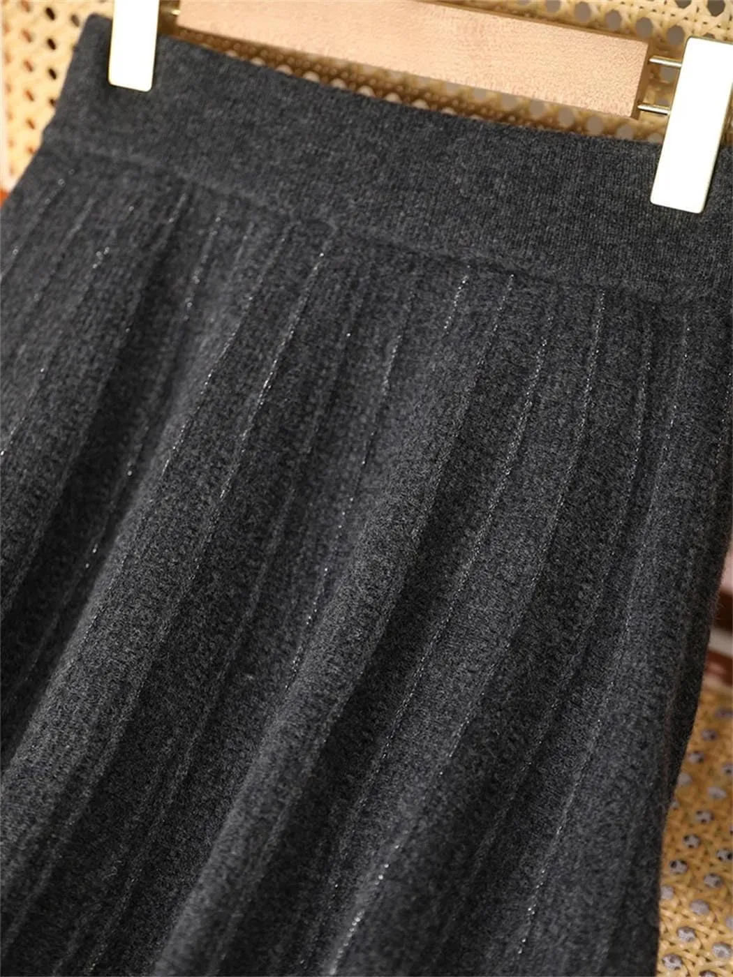 Vsadsau Women's Wool Knitted Pleated Skirt Stretch High Waisted Loose A-Line Work Office Midi Skirts