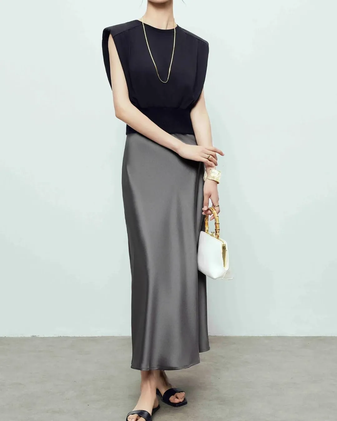 Women's 100% 22 Momme Silk Maxi Skirt-Fashionable, Comfortable, and Versatile