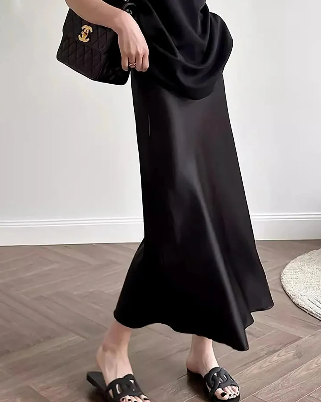 Women's 100% 22 Momme Silk Maxi Skirt-Fashionable, Comfortable, and Versatile