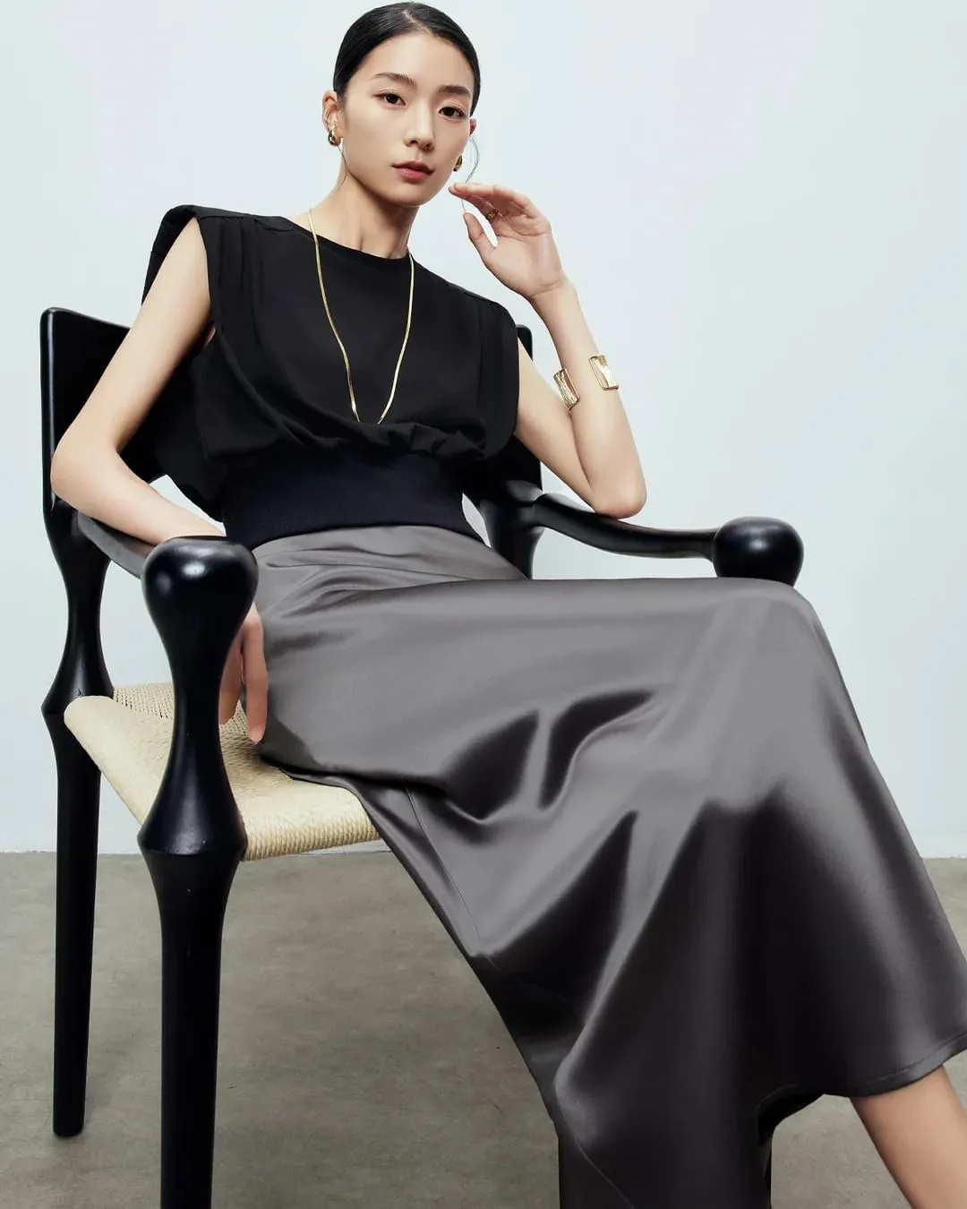 Women's 100% 22 Momme Silk Maxi Skirt-Fashionable, Comfortable, and Versatile