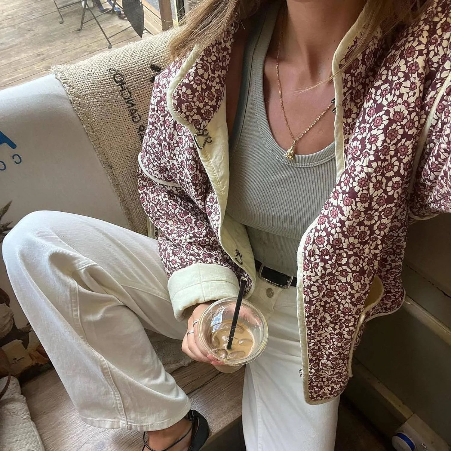 Women's Cropped Puffer Quilted Jacket, Vintage Floral Printed, Lightweight Open Front Short Jacket Coat Outwear