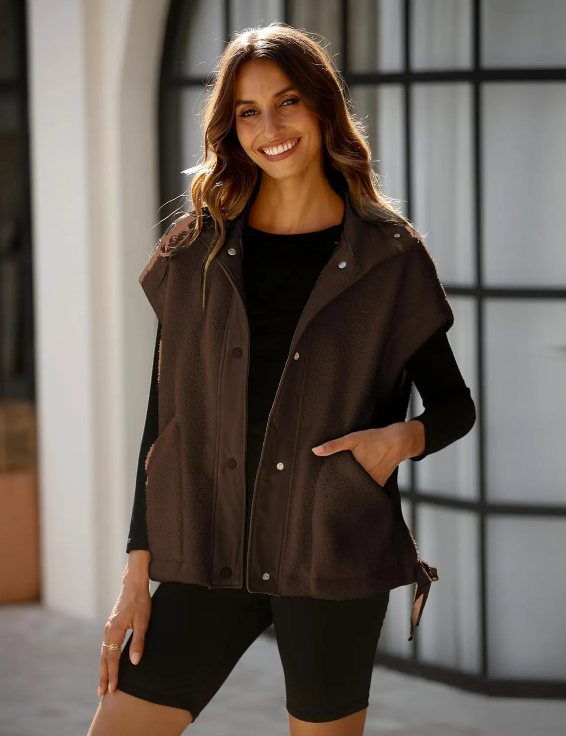 Womens Sherpa Fleece Vest Oversized Sleeveless Jacket Casual Outerwear Gilet with Pockets
