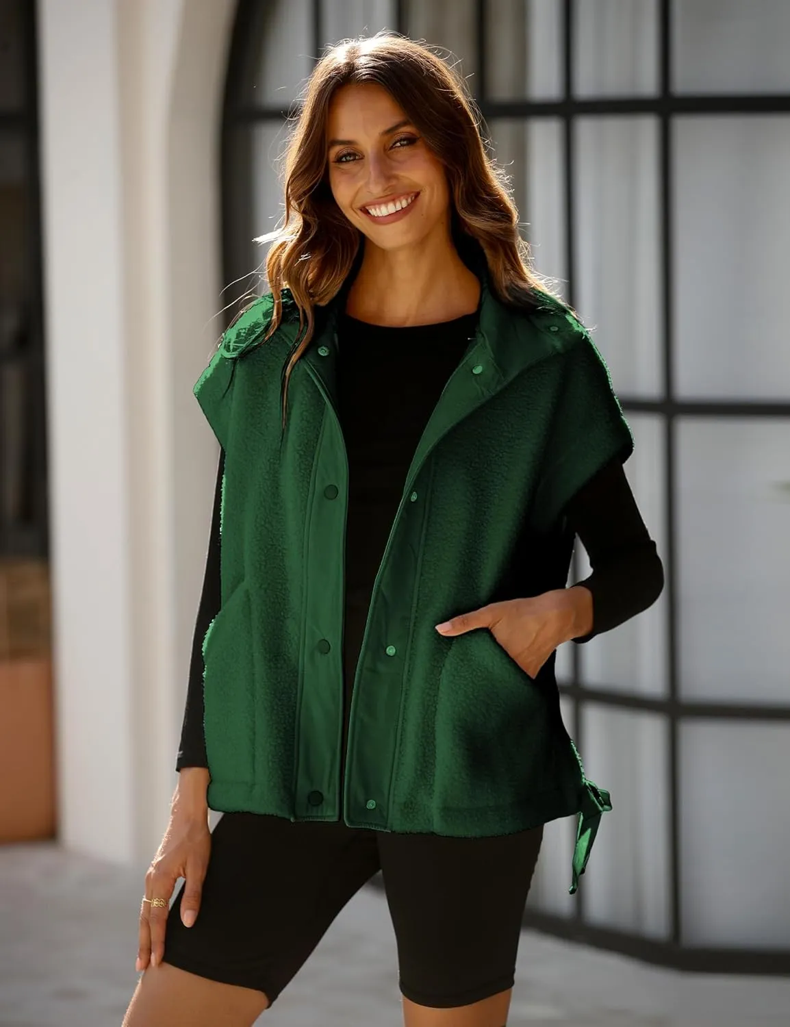 Womens Sherpa Fleece Vest Oversized Sleeveless Jacket Casual Outerwear Gilet with Pockets